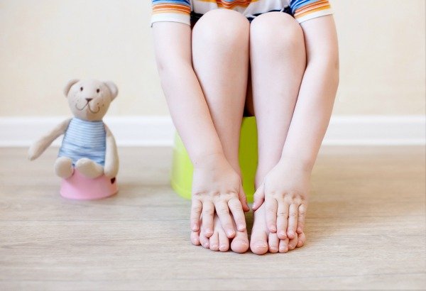 How to Potty Train a Child with Special Needs | Potty training a child with autism and other special needs like sensory processing disorder and speech delay can be extremely challenging. From visual schedules and sticker charts to sensory safe products and ideas, we’ve got 11 tips to help parents and special needs kids overcome the challenge of toilet training.